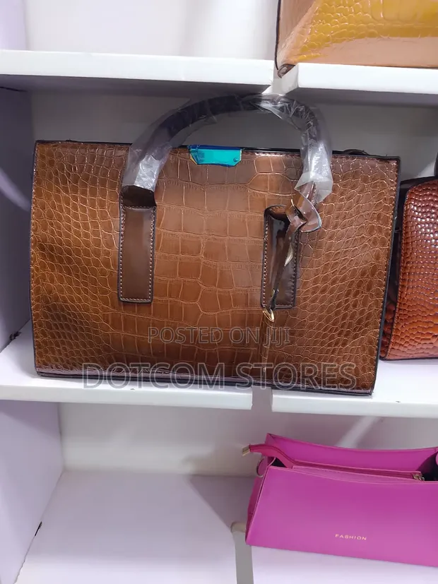 Women's Black Patent Leather Crocodile Pattern Handbag - 1