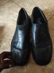 UK Used Men's Original Black Leather Shoes - Size 45 - 4