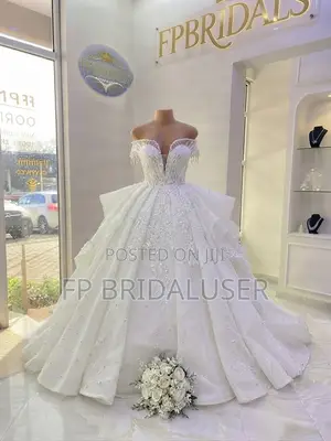 Wedding Gown for Hire (L-XL)