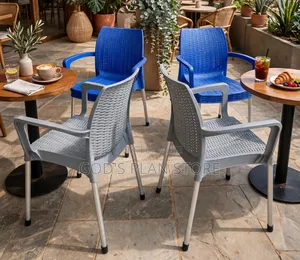 Weatherproof Plastic Chairs for Bars, Garden, Beach