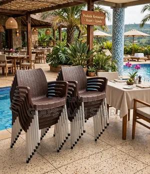 Bulk Stock Plastic Chairs for Bars
