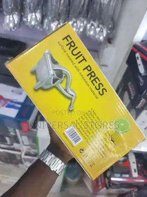 Manual Fruit Press - Silver