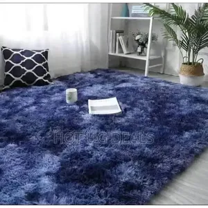 Medium Shaggy Fluffy Center Carpet (1.5m x 2m)