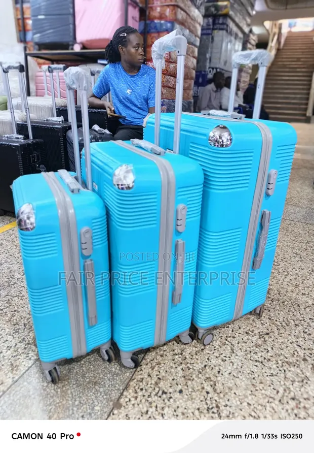 Good Partner Plastic Suitcases Full Set (3pcs) - 1