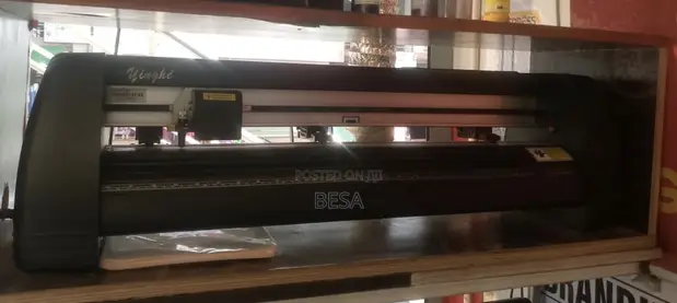 Yinghi Cutting Plotter - 1