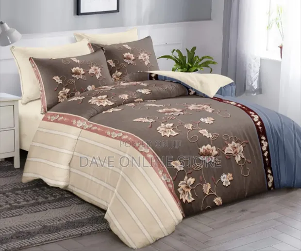 Contemporary Multi-Piece Bedding Set - 1