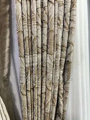 Home Curtains - Multicolor Check Cotton