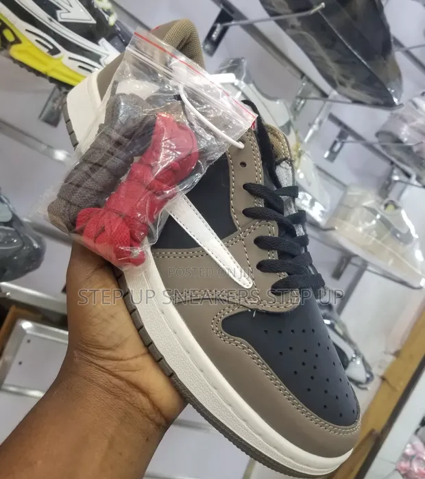 Air Jordan 1 Cactus Sneakers - 1