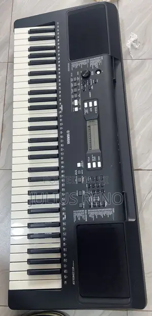 Yamaha PSR-E363 Keyboard