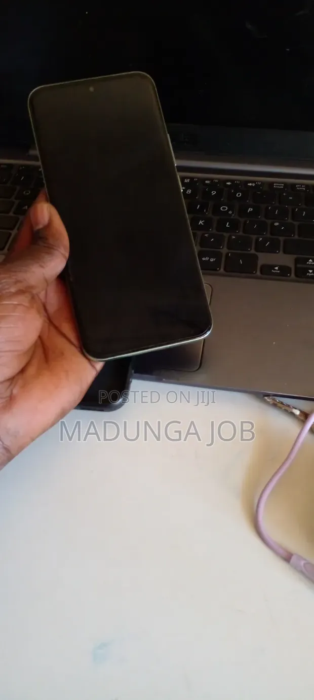 Tecno Spark 40 Pro+ 256GB Green - 1