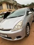 Toyota Wish 2006 Silver - 1
