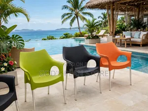 Plastic Metal Stands Chairs for Bars/Clubs/Beach