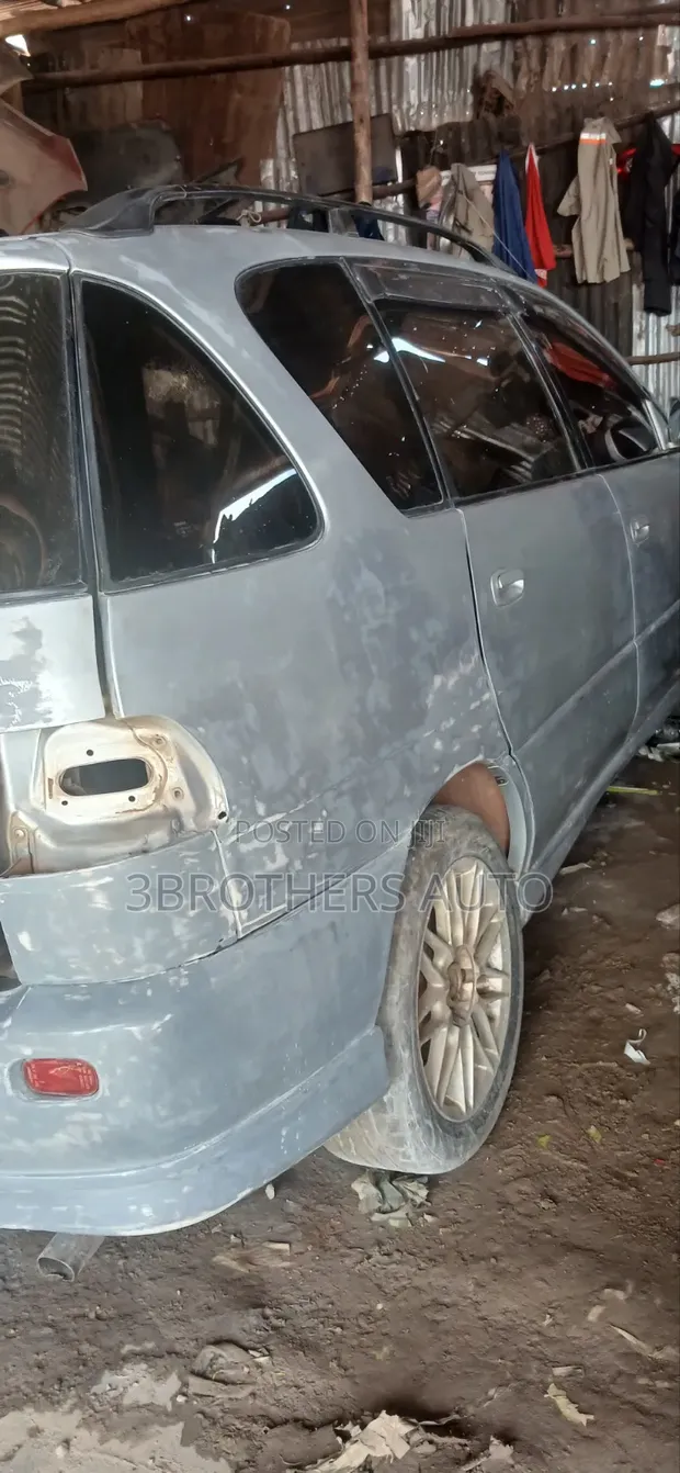 Car Spray Painting Services - Quality Finish - 1