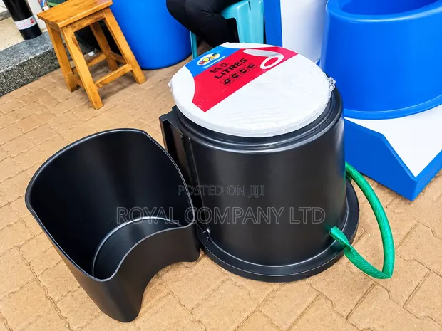 Wonder Lu Movable Toilet - 1