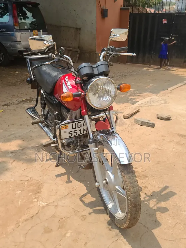 Hero Hunter 100 2022 Red - 1