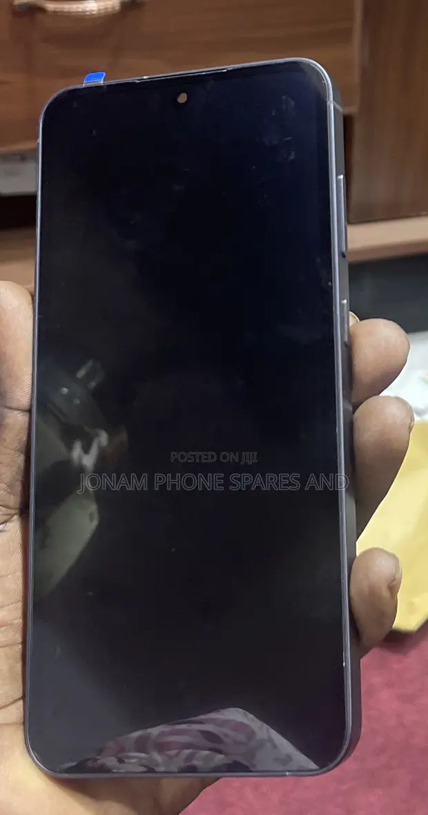 Samsung Galaxy S24 Plus Original Screen Replacement - 1