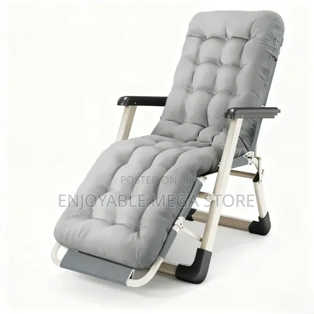 Zero Gravity Foldable Resting Chair for Balcony/Beaches - 1