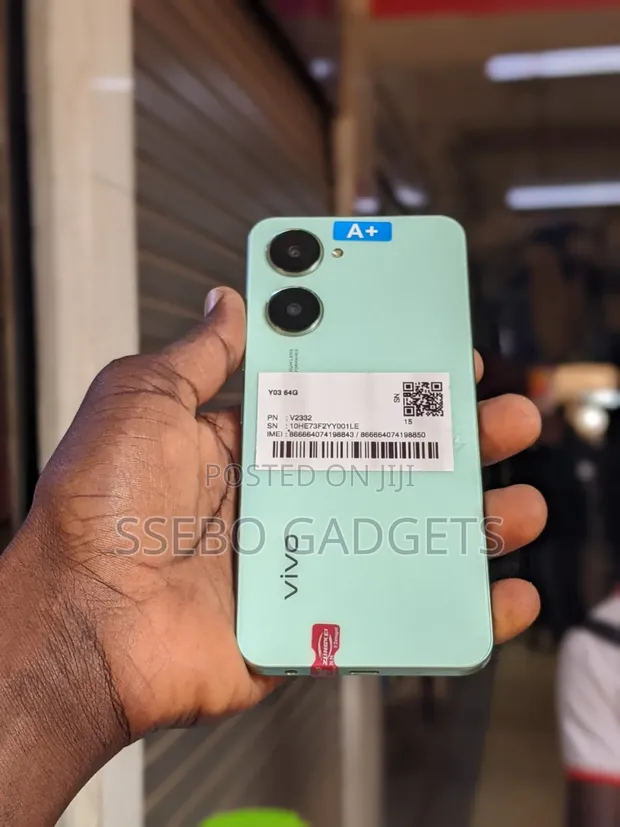 Vivo Y03 64GB White - 1