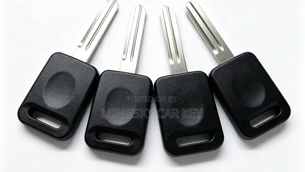 Nissan Insert-to-Start Car Key Shell/Housing - 1