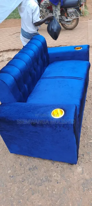 2 Seater Sofa - 6ft x 3ft