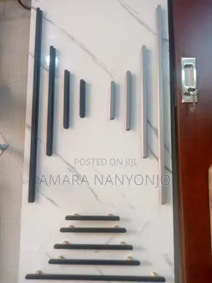 Door Holders (Pairs)