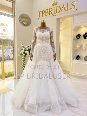 Two-in-One Wedding Dress for Hire