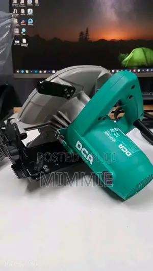 7" Circular Saw with Blade