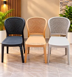 1 Pc Combo Back Honey Plastic Chairs