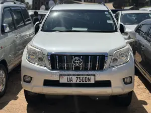 Toyota Land Cruiser Prado TX 2012 White
