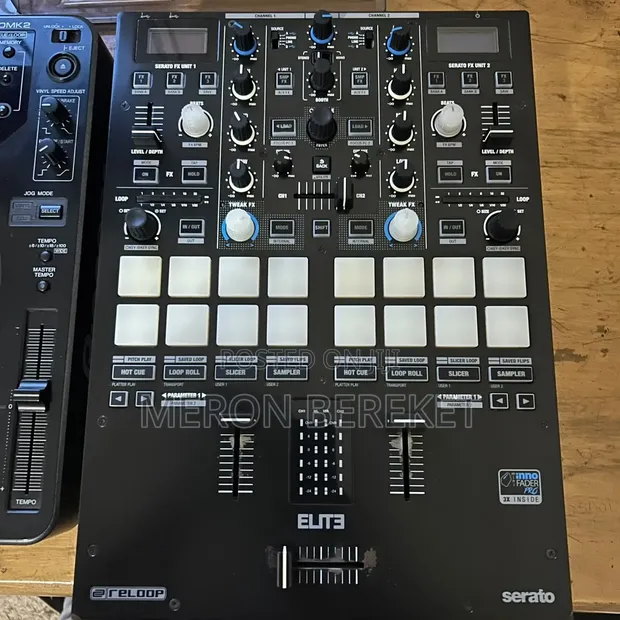Elite Reloop DJ Mixer with CDJ and Case - 1