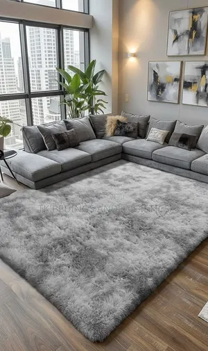 Large Fluffy Centre Carpet (200x300cm)