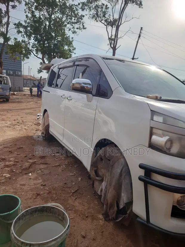 Vehicle Spray Painting & Colour Change Service - 1