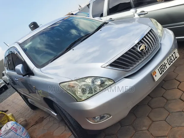 Toyota Harrier 2008 Silver - 1