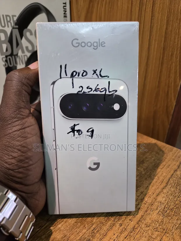New Google Pixel 11 Pro XL 512GB Silver - 1