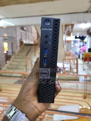 Dell Optiplex 3040 Desktop Computer - Core i5, 8GB RAM, 256GB SSD