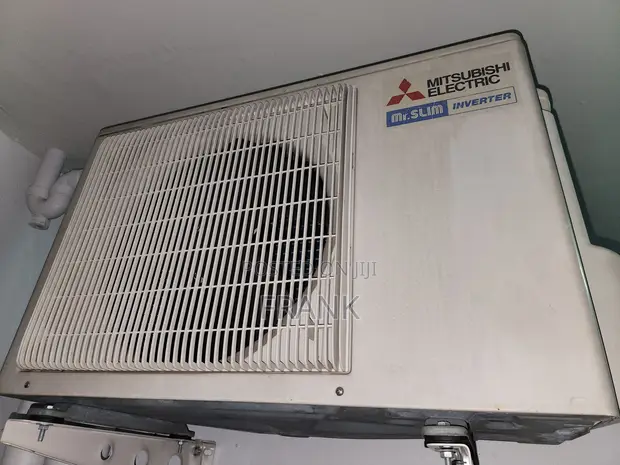 Used Daikin 18 BTU Air Conditioner - 1