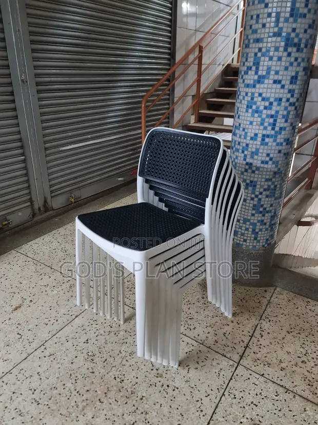 1pc Advanced Meshed Plastic Chairs - 1