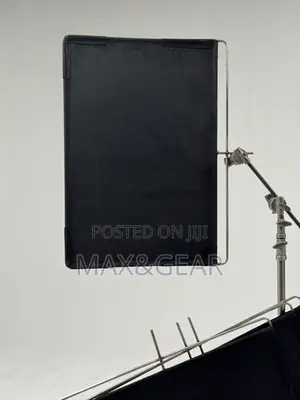 For Rent: Film Black Flags & C-Stands Kit (8pcs)