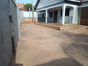 3 Bedroom Bungalow for Rent in Kalule Zone, Kawempe
