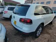 Volkswagen Touareg 2010 White - 5