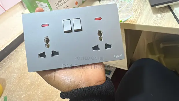 Doublesocket Grey - 1