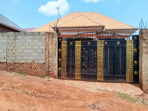 3 Bedroom House for Sale in Kitemu, Masaka Road, Kawempe