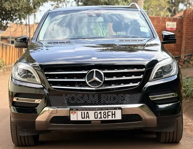 Mercedes-Benz M Class ML 350 4Matic 2013 Black - 1