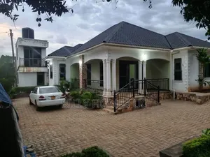 4 Bedroom House for Sale in Nangabo