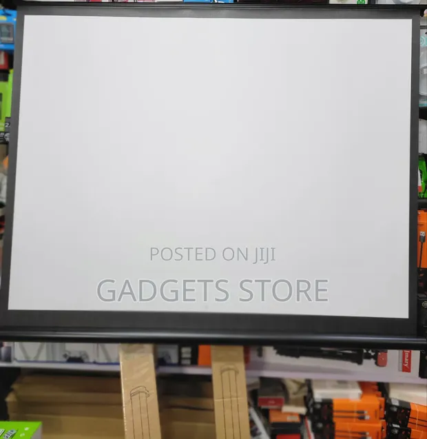 Pull-Up Projector Screen - 1