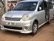 Toyota Sienta 2008 Silver - 4