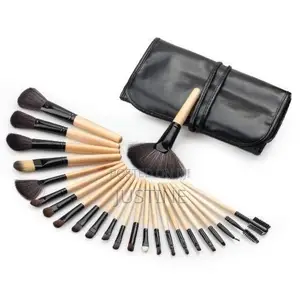 MAC Professional Makeup Brush Set