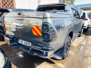 Toyota Hilux Revo Double Cab 2.8 Diesel AWD 2016