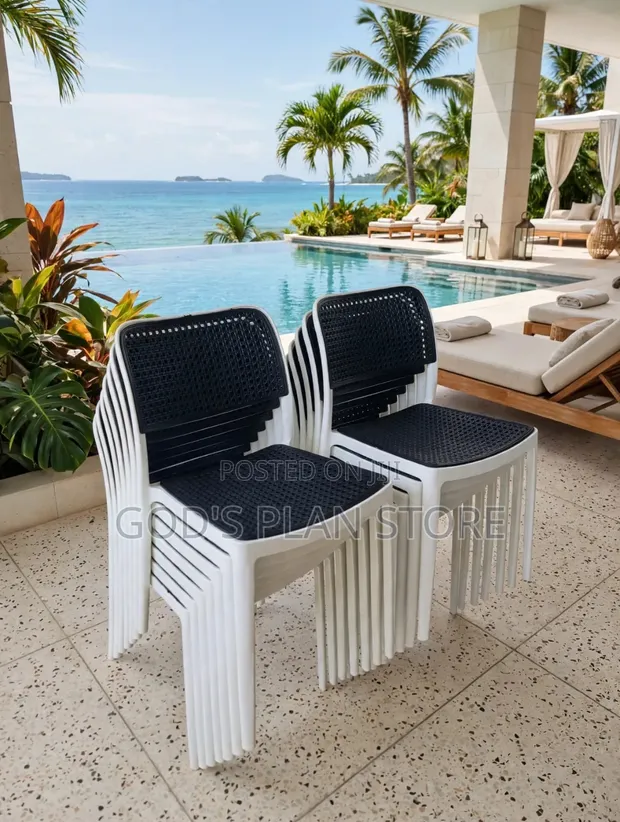 VentGrid Plastic Chairs - 1