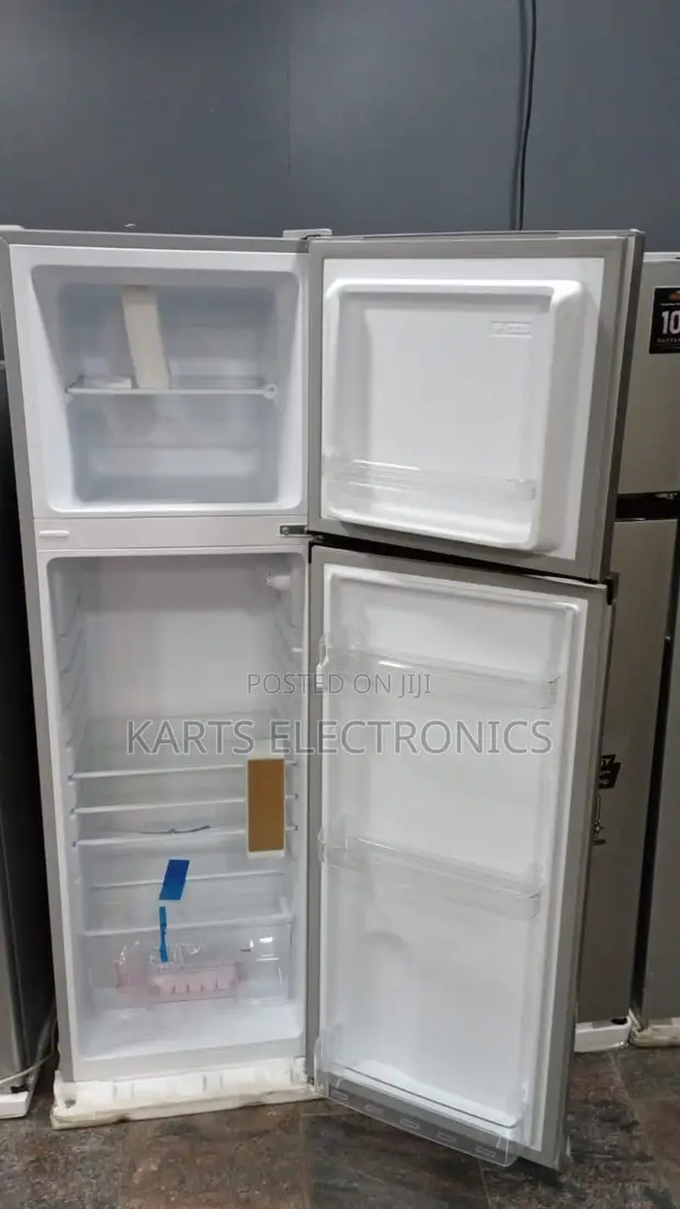 Chiq 220L Double Door Fridge - 1